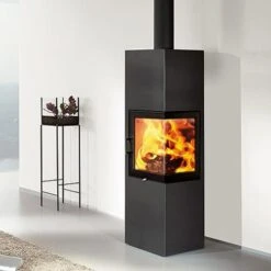 Kaminofen Austroflamm Slim 2.0, Raumluftunabhängig (5 KW) -Lotus Fireplace Shop austroflamm slim rechts 1280x1280