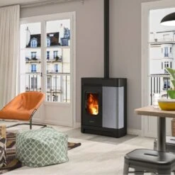 Pelletofen JUSTUS Canis XL (8,0 KW) -Lotus Fireplace Shop justus canisxl amb02 1000 1280x1280