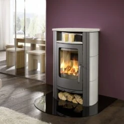 Kaminofen Koppe Caron Aqua, Wasserführend (10,5 KW / 8 KW) 9 Kaminofen Koppe Caron Aqua, Wasserführend (10,5 KW / 8 KW) -Lotus Fireplace Shop koppe caron aqua amb03 1000 1280x1280