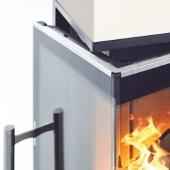 Guss-Kaminofen Leda Corna ES Ecksicht -Lotus Fireplace Shop leda corna es 03 1000 1280x1280