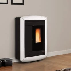 LaNordica Extraflame Pelletofen Souvenir Lux (10,2 KW) -Lotus Fireplace Shop souvenir lux3 amb 1000 1280x1280
